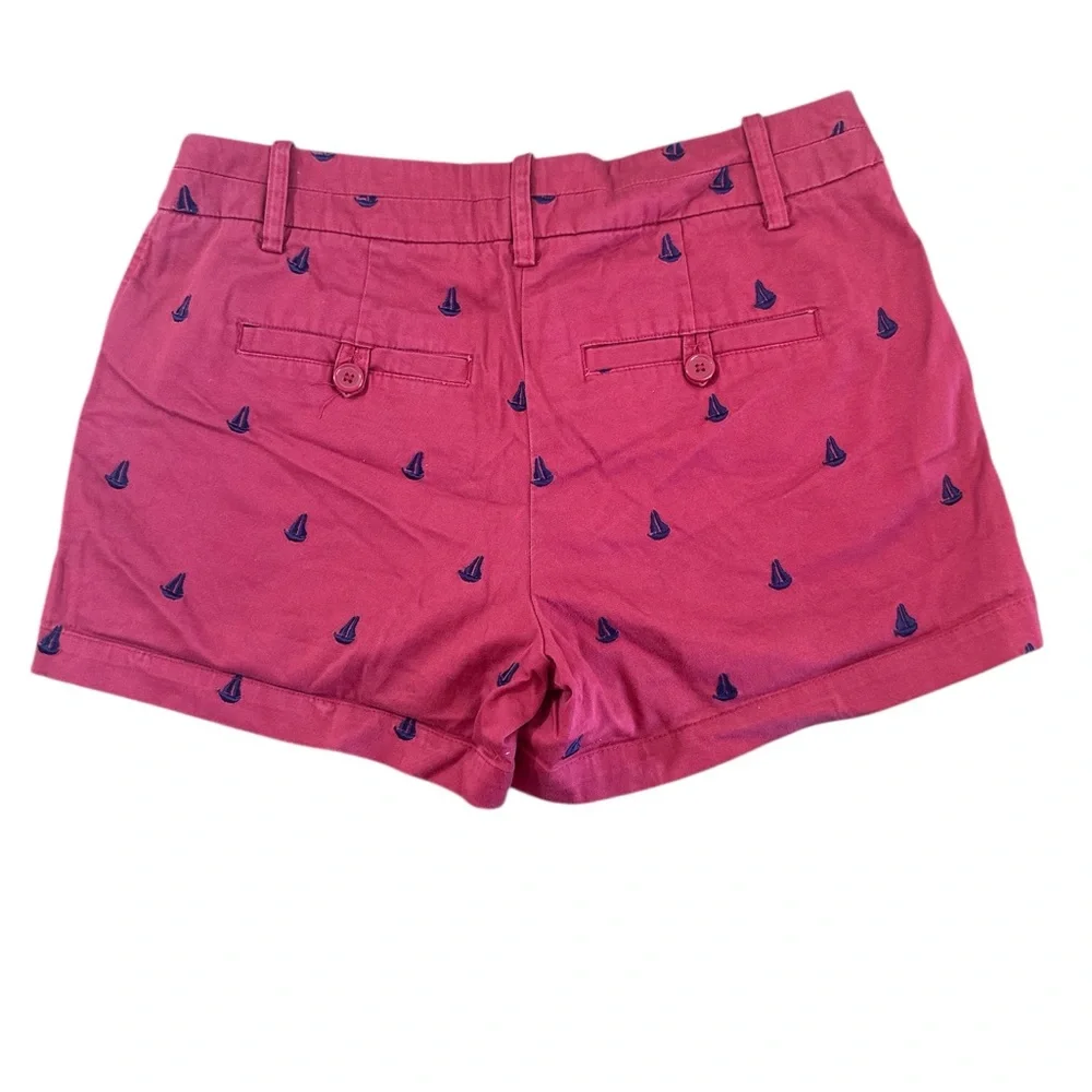 Telluride red‎ with navy blue embroidered sailboat shorts Sz 2